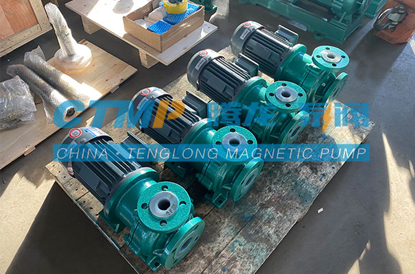 腾龙一批TMF氟塑料磁力泵发往上海沁联工贸